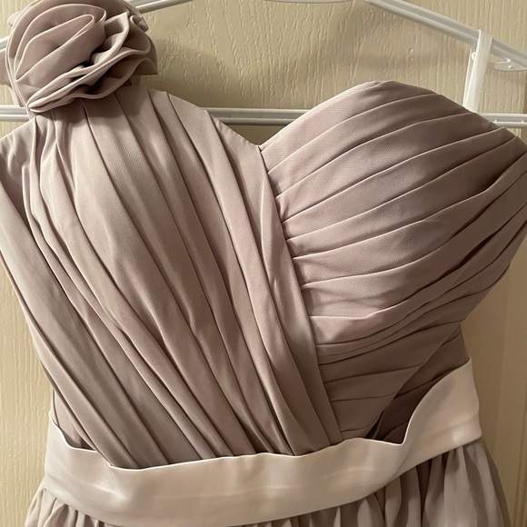 Custom made gray dress - Picture 2 of 3